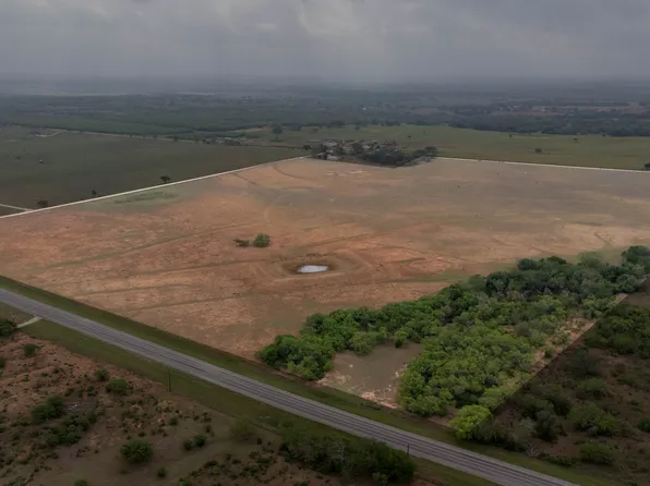 TBD County Road 133, Floresville, TX 78114