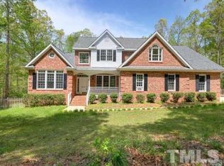 6818 Wood Forest Dr, Cary, NC 27519