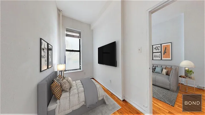 Rented by Bond New York | media 16