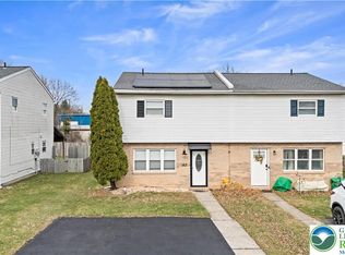 163 E 2nd St, Alburtis, PA 18011