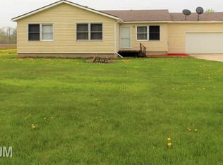 13281 Hough Rd, Riley, MI 48041