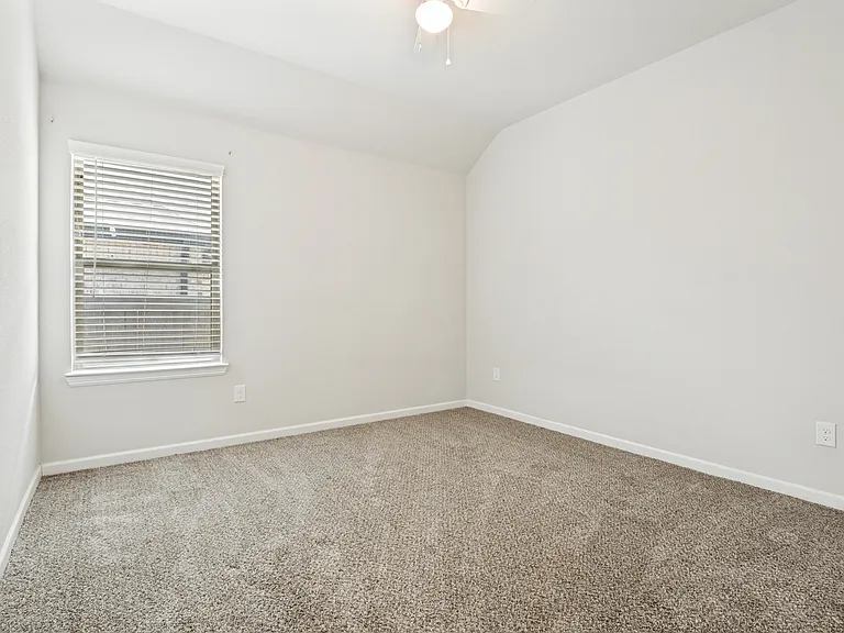 4709 Mayflower Dr — Photo 22