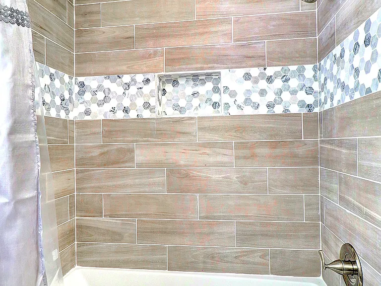 213 High Creek Dr — Photo 24