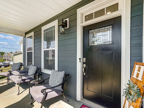 2nd image of 115 Stock Ln