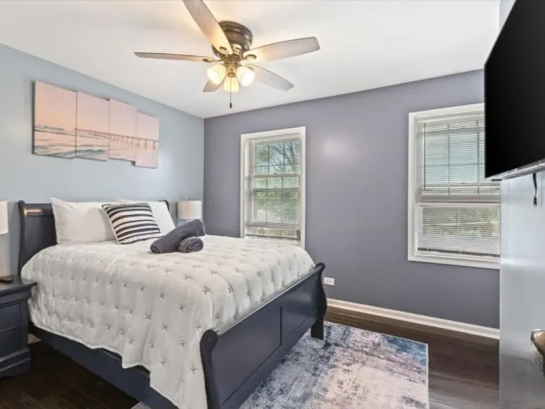 N Lakeview Dr — Photo 3