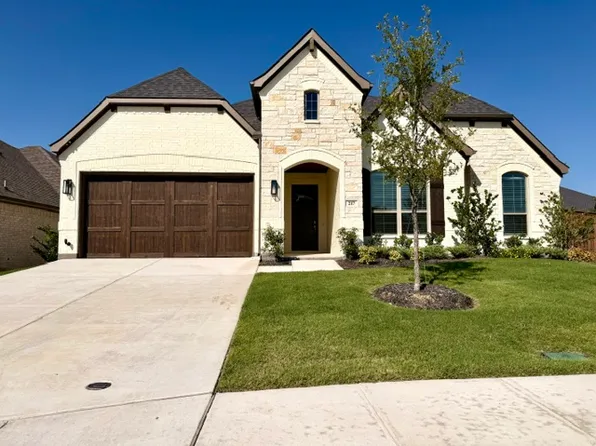 217 Silo Dr, Midlothian, TX 76065