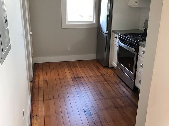 4th image of 3374 25th St #3374