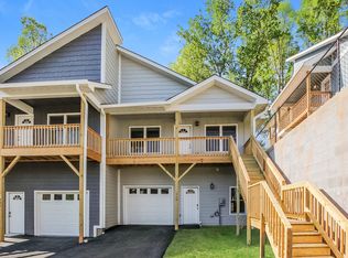 408 Little Sycamore Ln, Asheville, NC 28803