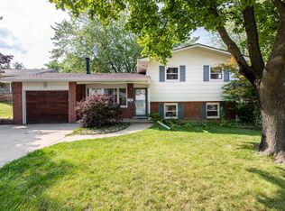 2602 Roberts Ave, Waukegan, IL 60087