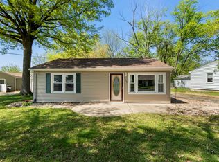 4119 Fairview Dr, Bartonville, IL 61607