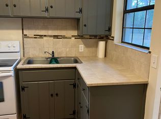 60 Wolverine Ave, Valparaiso, FL 32580