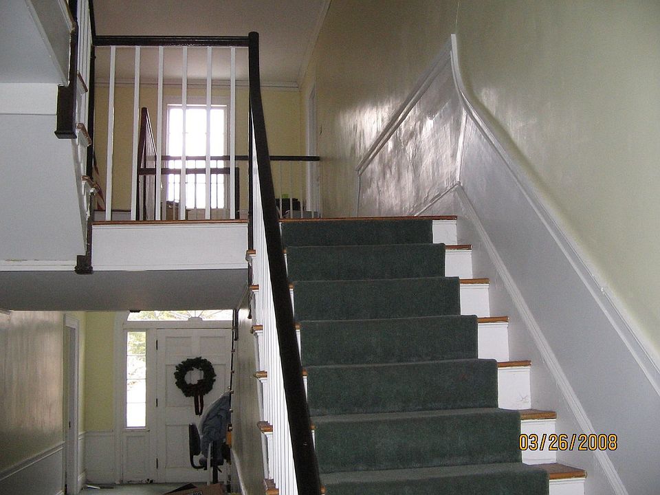 1 Lane Rd, Derry, NH 03038 Zillow