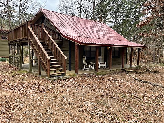 2nd image of 12 Moray Rd