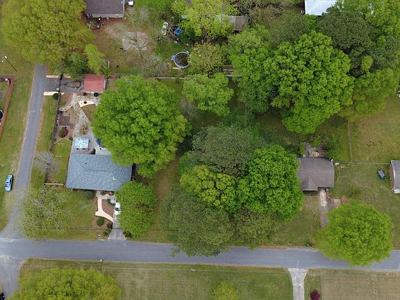 5th image of 0 Strother St