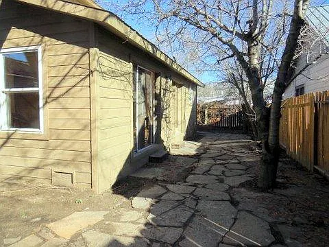2118 W 2nd Ave — Photo 3