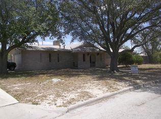 230 Fox Dr, Del Rio, TX 78840