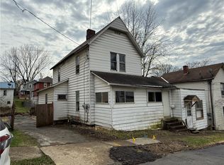 408 Brooklyn St, Sharon, PA 16146