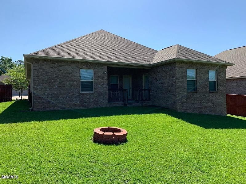 2nd image of 777 Baybreeze Dr