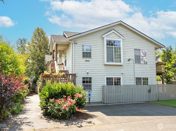 1808 E Sunset Drive #101, Bellingham, WA 98226