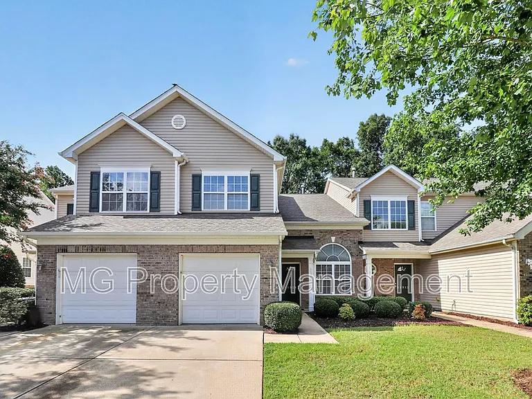 11909 Stratfield Place Cir — Photo 1