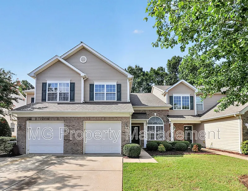11909 Stratfield Place Cir