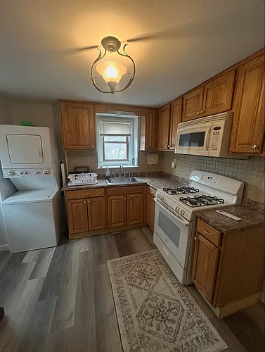 21 Weymouth Ave #1 Photo 1