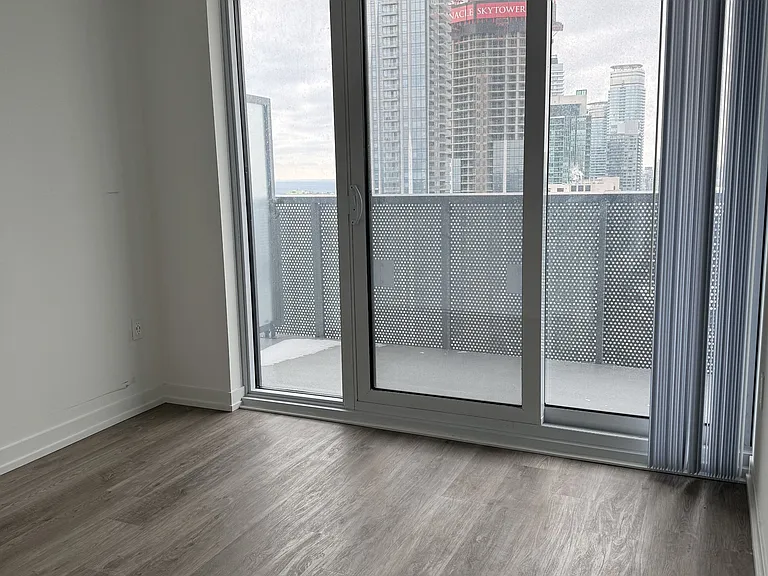55 Cooper St #4701 — Photo 4