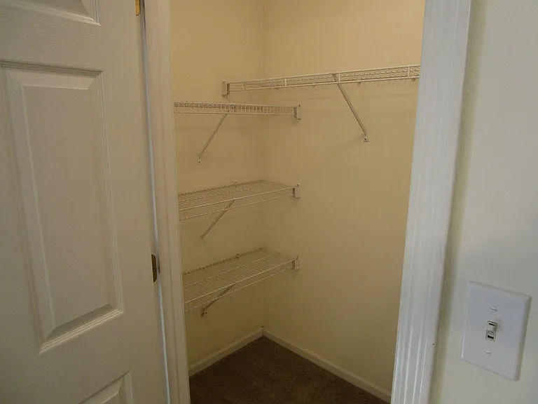 5013-5015 Betty Jean Way — Photo 11