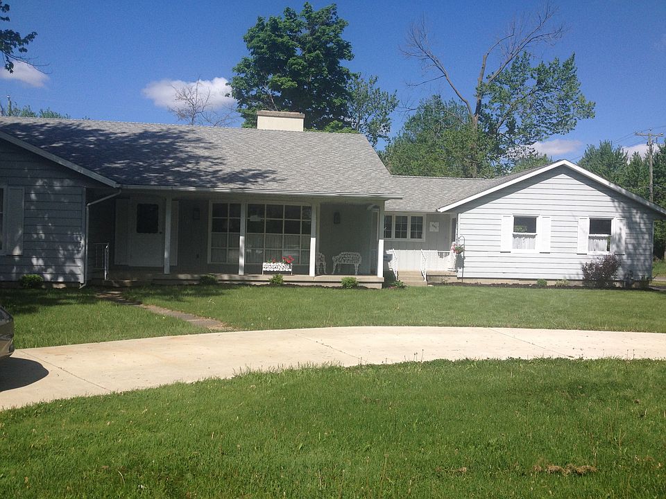 1st image of 805 N Barron St