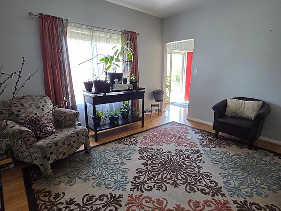 5th image of 2282 Woodberry Dr