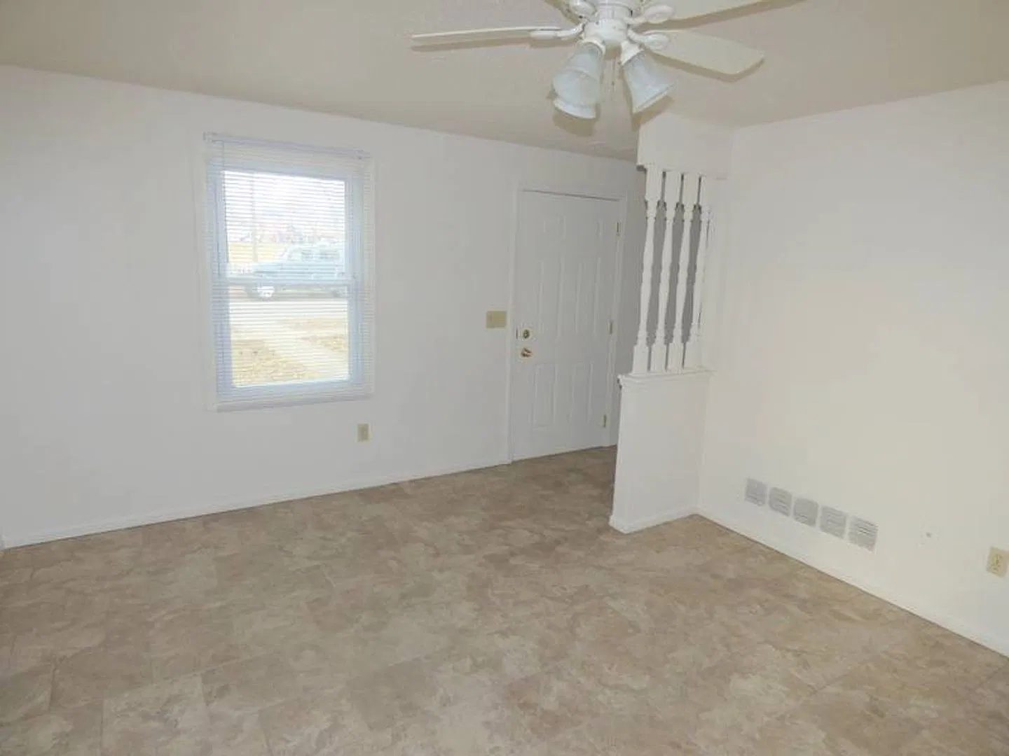 5527 Hoagland Ave. - Beautiful Two Bedroom Ranch Style House W/Central Air — Photo 2