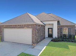 11400 Rossow Ct, Denham Springs, LA 70726