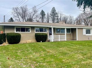 123 Wishart Dr, Beaver, PA 15009