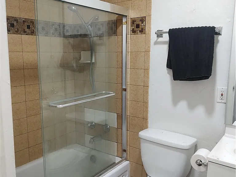 1507 Elizabeth Ave #2 — Photo 6