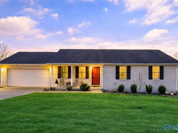 398 Little Lones Rd, Huntsville, AL 35811