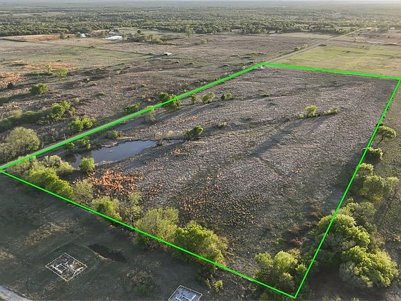 2nd image of E 1680th Rd