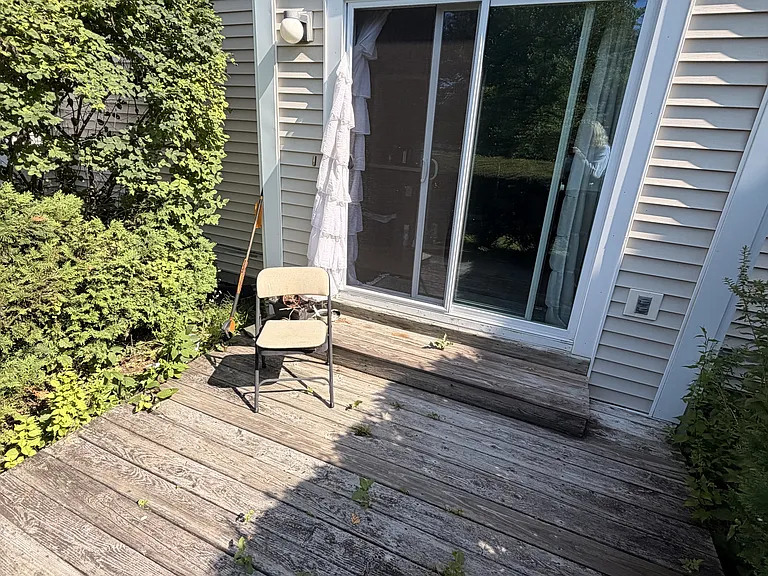 3 Salem Pl #1 — Photo 11