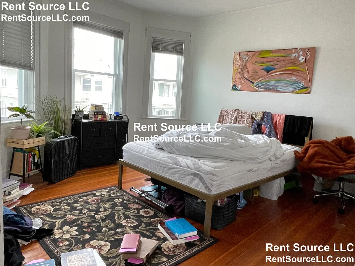 Building Photo - 46 Frederick Ave #2