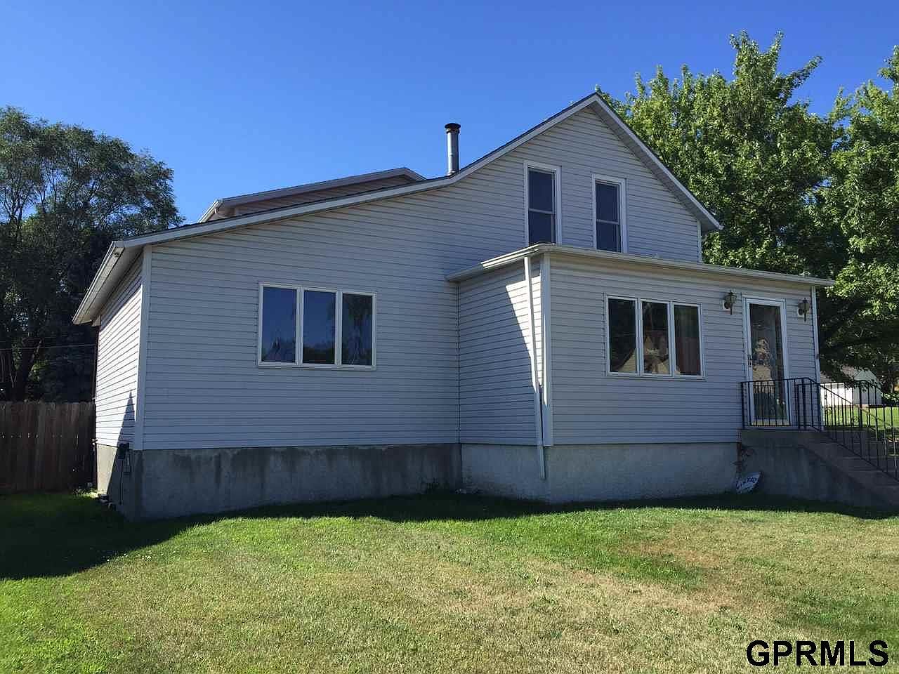 521 9th St, Wisner, NE 68791 Zillow