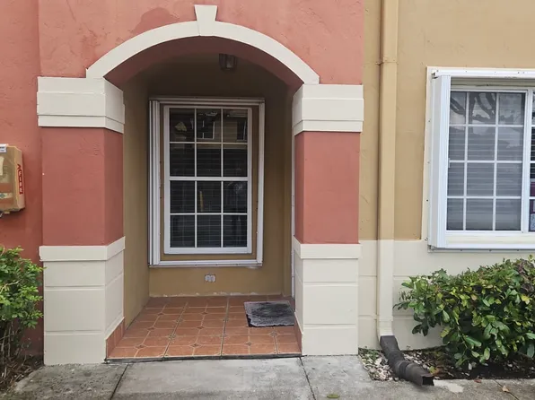 15490 SW 134th Pl APT 507, Miami, FL 33177