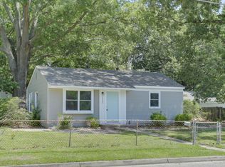 7904 Wickham Ave, Newport News, VA 23605