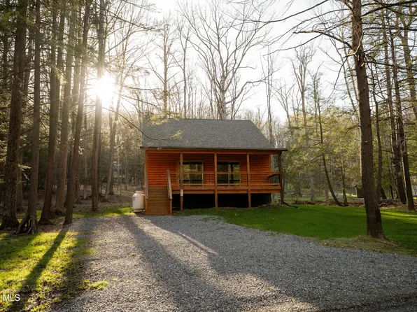 179 Crosscut Ln, Flinton, PA 16640