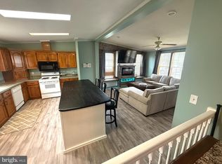 None, Magnolia, DE 19962