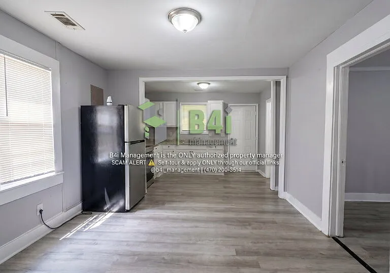 4899 Ben Hill Rd — Photo 8
