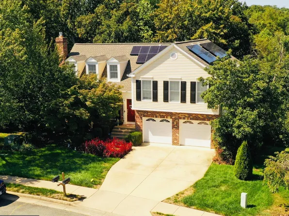 30 Bridgeport Cir, Stafford, VA 22554