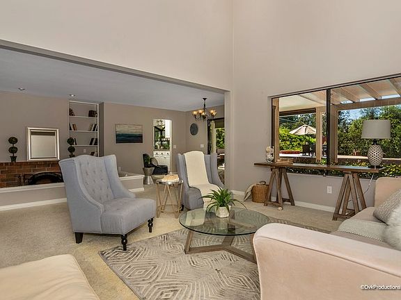 2nd image of 3906 Paseo Sequieros