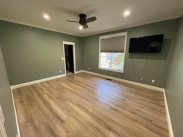 1321 Dollar St — Photo 16