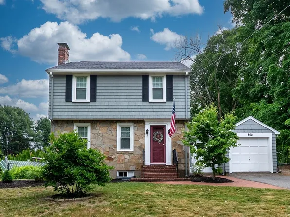 862 Pleasant St, Canton, MA 02021