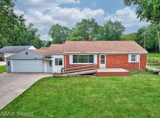 1120 Michelson Rd, Rochester Hills, MI 48307