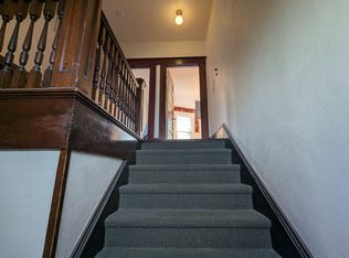 1716 SE Belmont St, Portland, OR 97214
